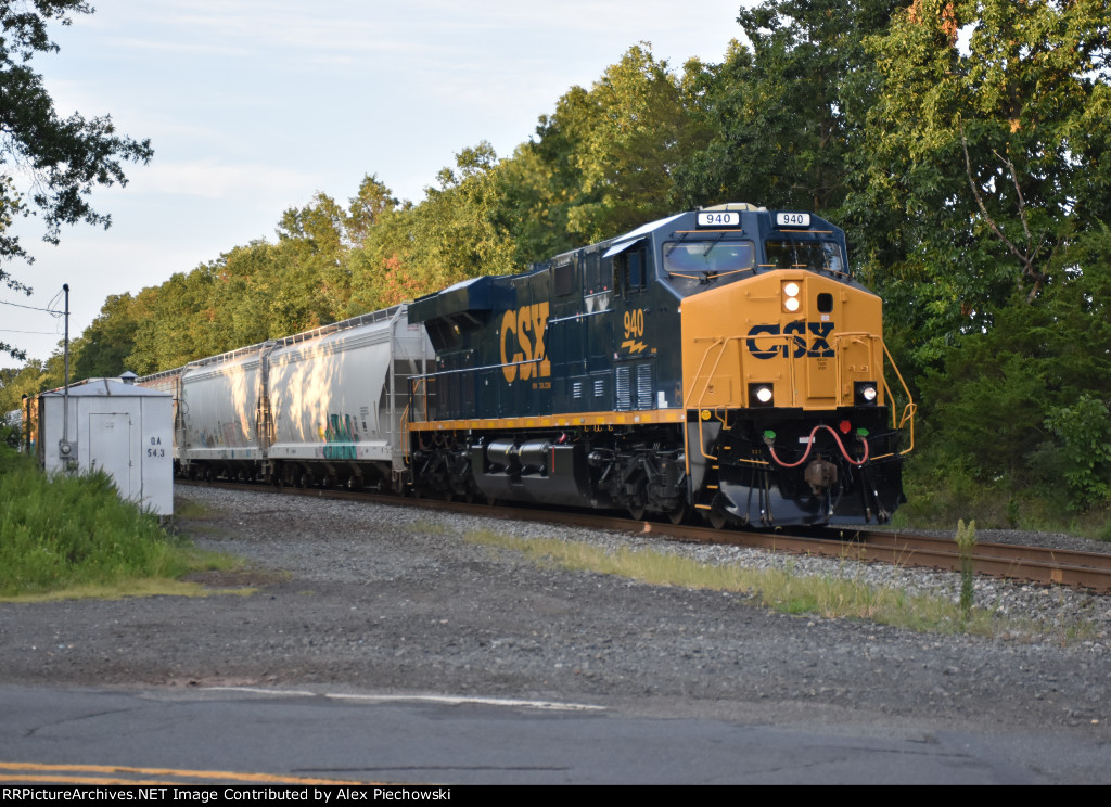 CSX 940